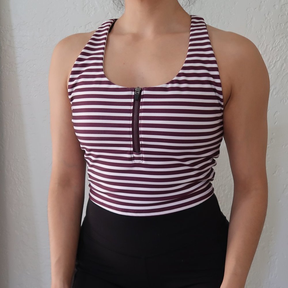 5/$25 Joy Lab Front Zip Workout Crop Top
